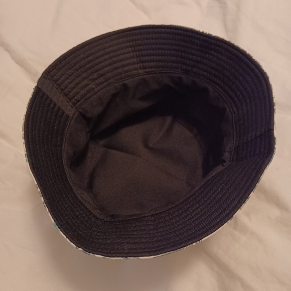 NWT Money pattern 💰 bucket hats for adult or teens - Picture 4 of 6